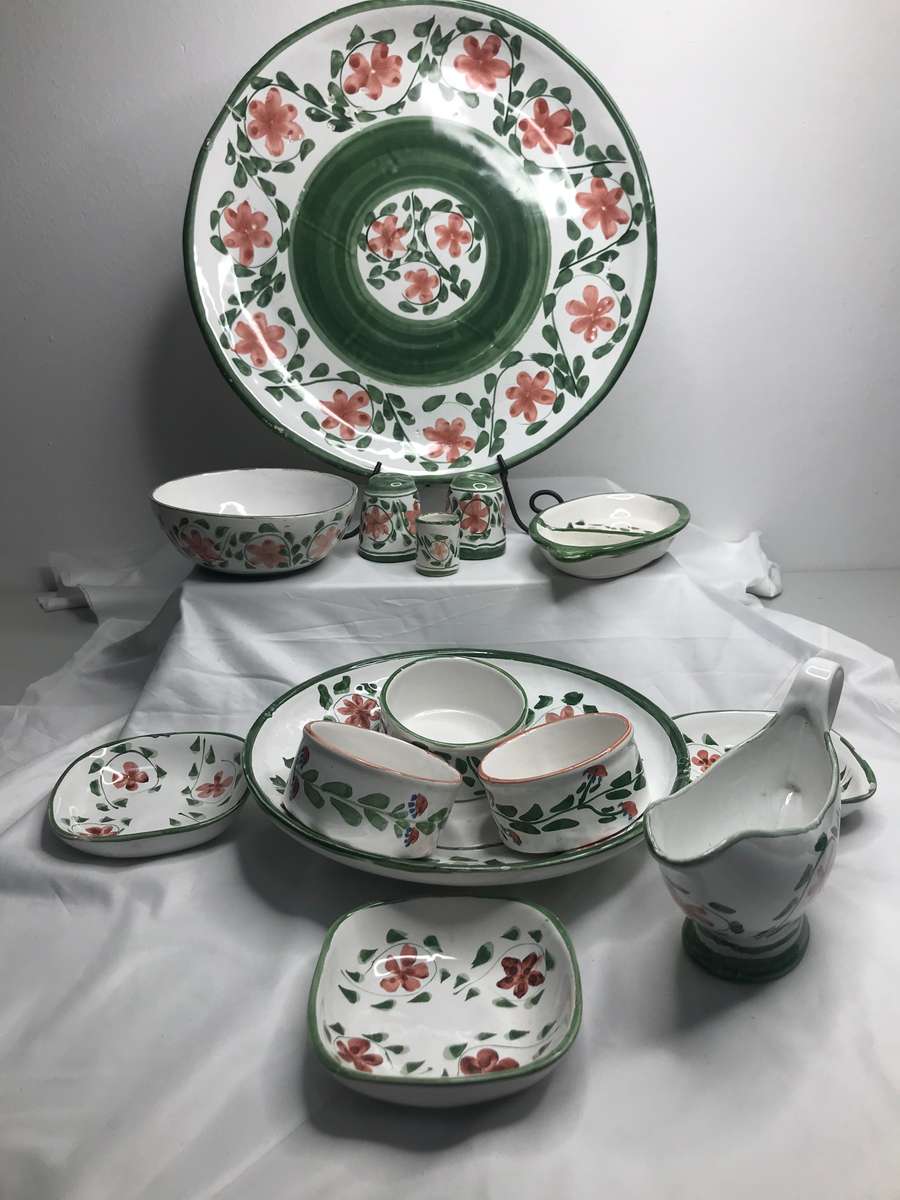 The Potter Ceramic Hand Painted 14piece Serving Set Huge Platter Plate