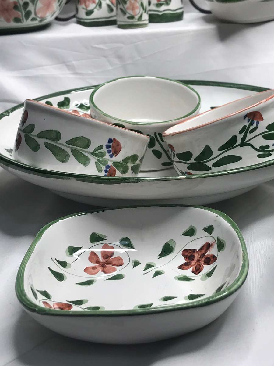 The Potter Ceramic Hand Painted 14piece Serving Set Huge Platter Plate