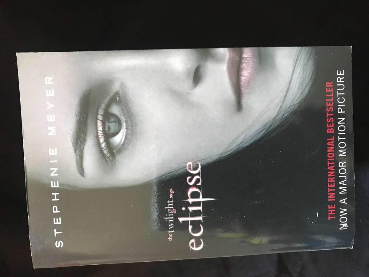 Stephanie Meyer Lot 4 books