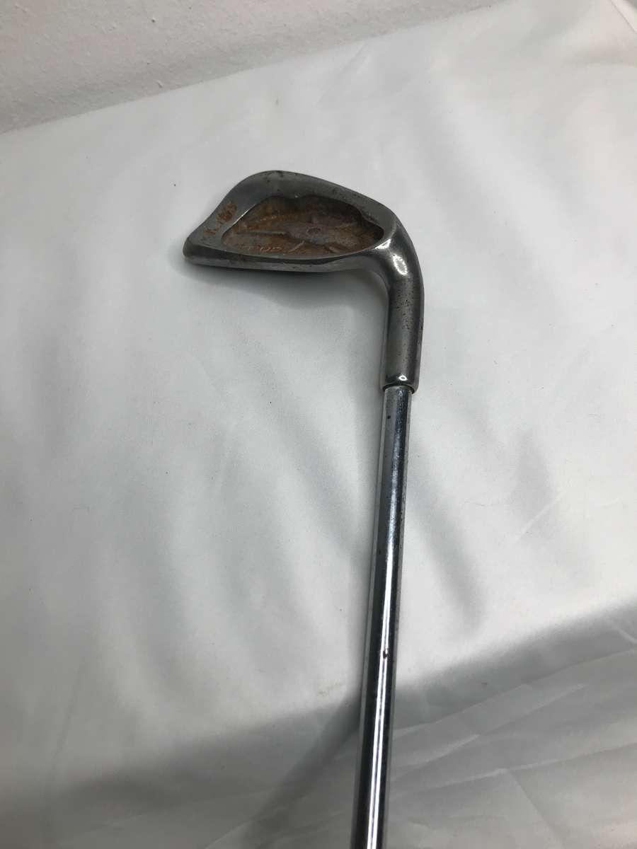Golf Club Kings Tour Iron number 4 sings some surface rust