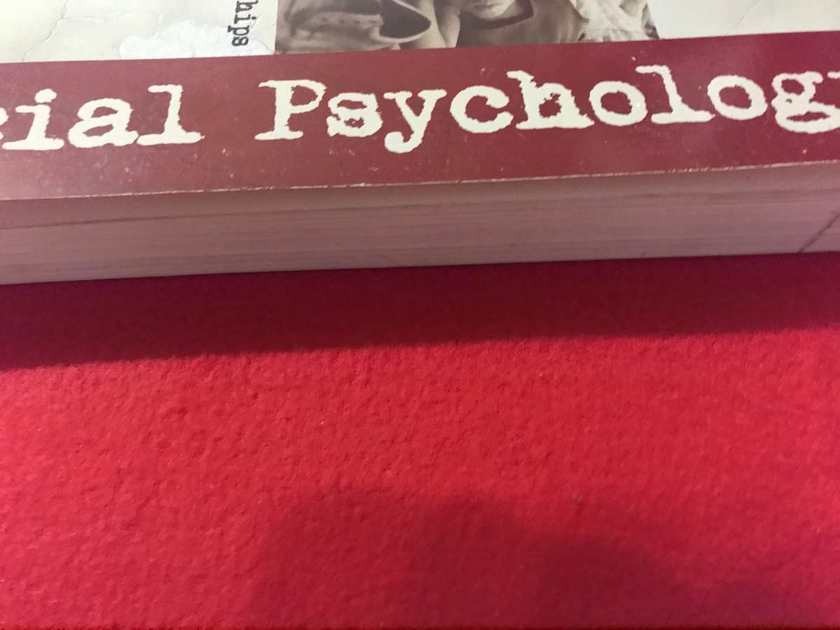 Social Psychology: Identities and Relationships Kopano Ratele & Norman Duncan