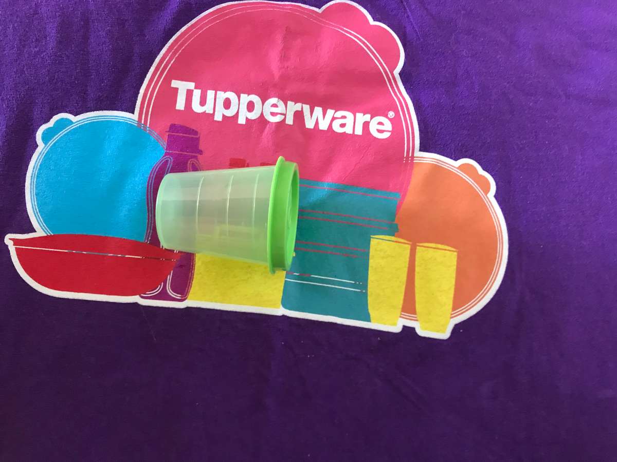 Tupperware lot 3