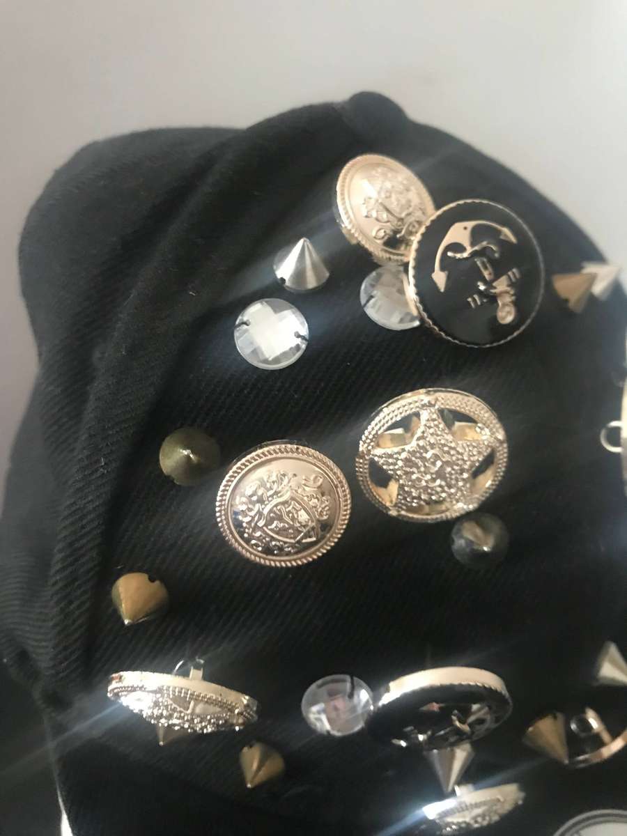 Streetwise hip-hop Cap