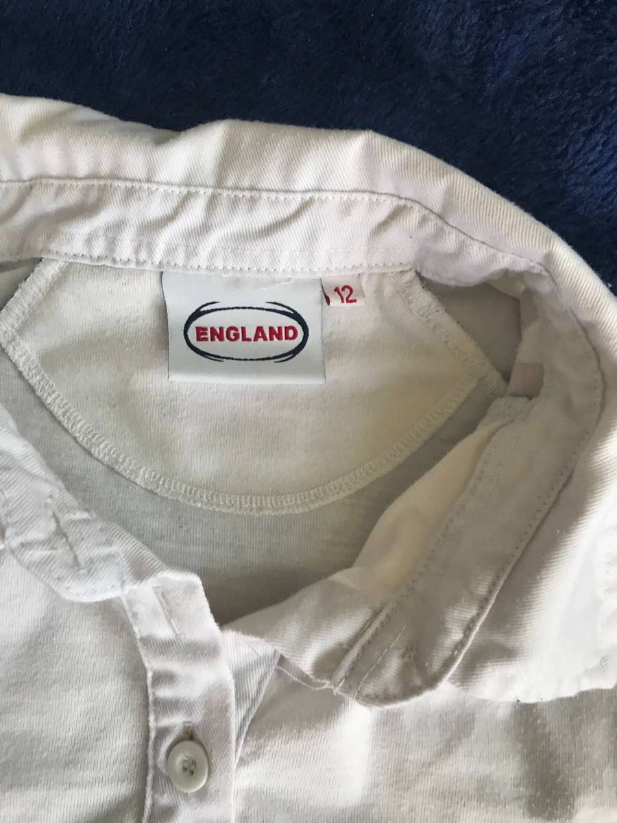 England  nr 10 Rugby shirt size 12 years old long sleeve
