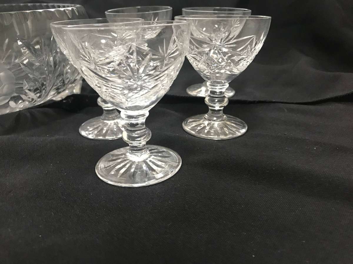 Vintage Cut Rose Cut Crystal 3 Footed Centerpiece Bowl with 5 glasses