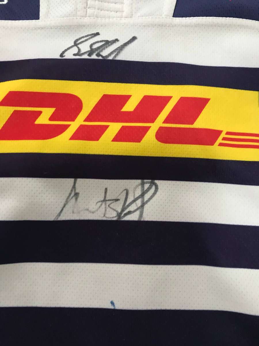 Stormers Adidas Rugby Jersey SIGNED by Kitschoff and others size Large