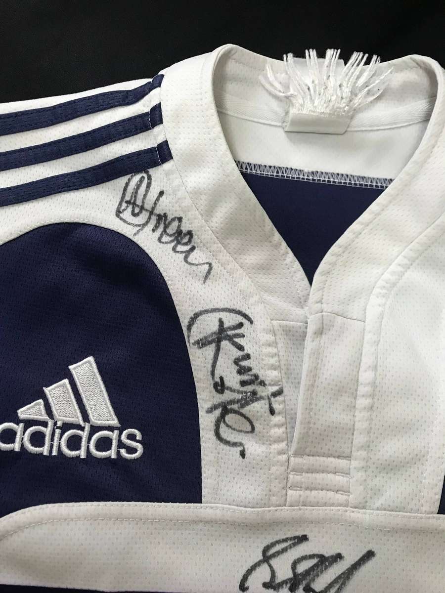 Stormers Adidas Rugby Jersey SIGNED by Kitschoff and others size Large