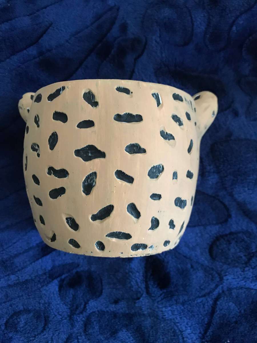 2 x LEONARD THE LEOPARD POT PLANTER 15.5X14.5X11CM