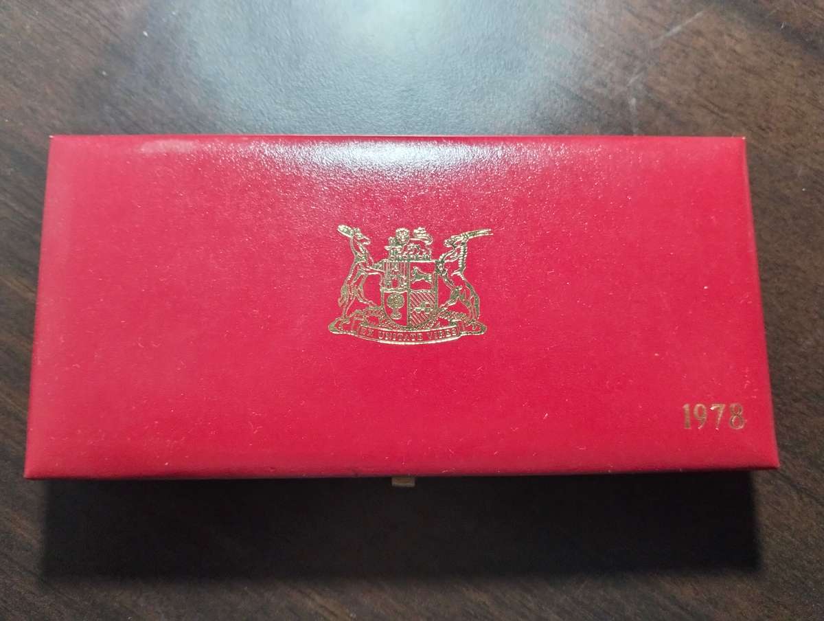 1978 RSA Proof Set in Original Red SA Mint Box No Gold