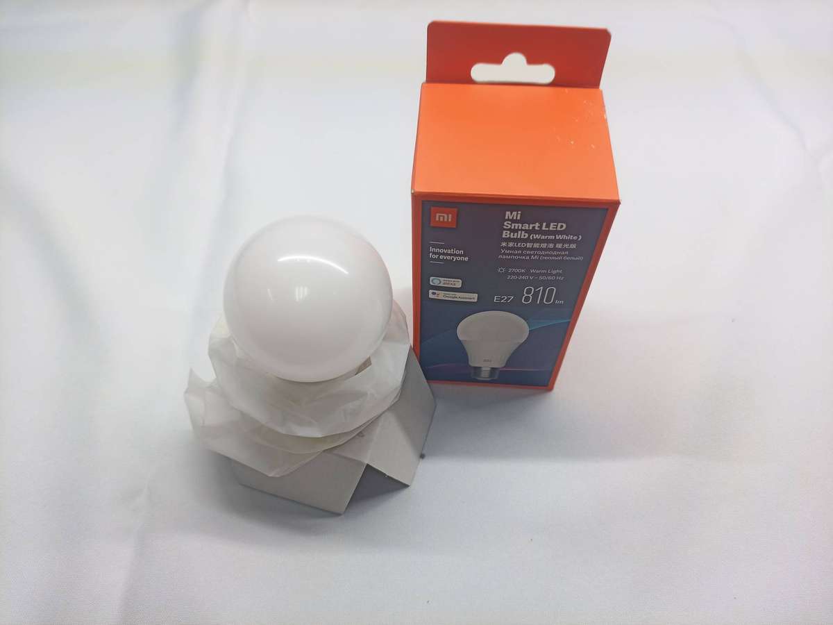 Xiaomi Mi Smart LED Bulb (Warm White) - XMBGDP01YLK