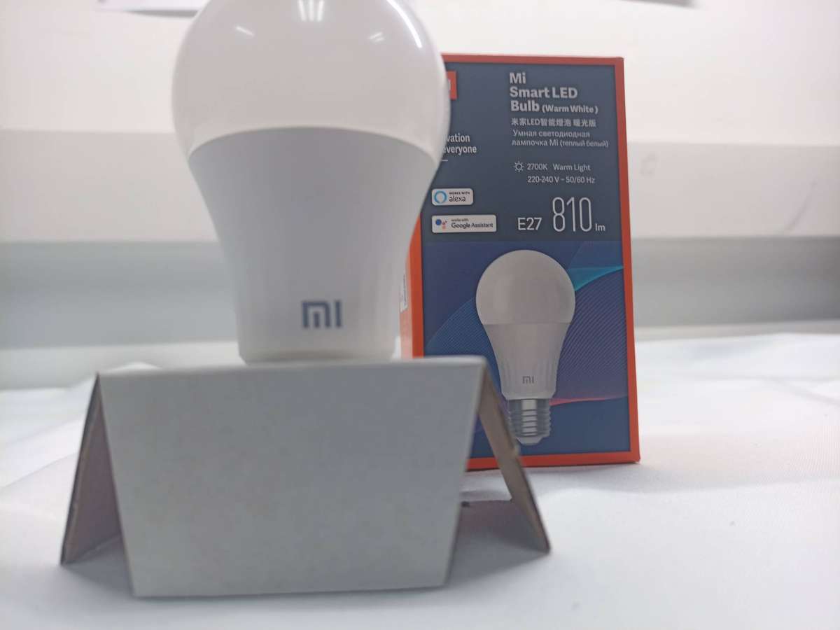 Xiaomi Mi Smart LED Bulb (Warm White) - XMBGDP01YLK
