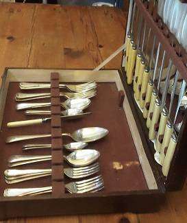 Vintage Sheffield England EPNS  Cutlery 37 piece Set with Caddie Box