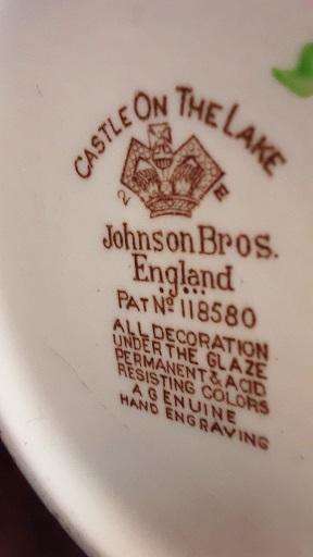 Johnson Bros England Castle on the Lake Tea / Coffee Pot  19 cm tall