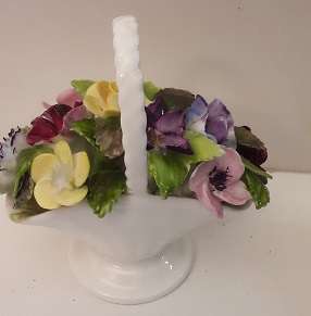Adderley England Porcelain basket  Flowers  10 cm