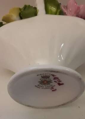Adderley England Porcelain basket  Flowers  10 cm