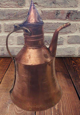 Antique Copper Kettle  for Decor only  / Leaks   36 cm x 20 cm