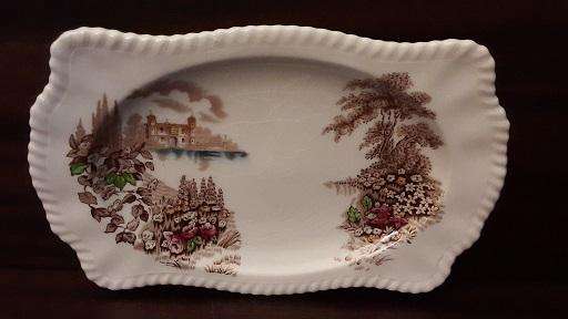 Johnson Bros England Castle on the Lake Plate 27 x 17 cm