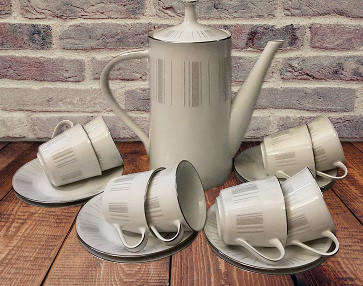 18   Piece Noritake Japan Isabella Tea / Coffee set