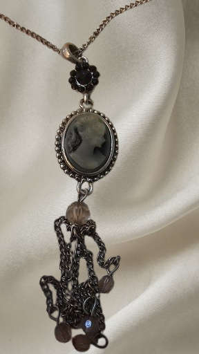Silver tone Cameo Necklace