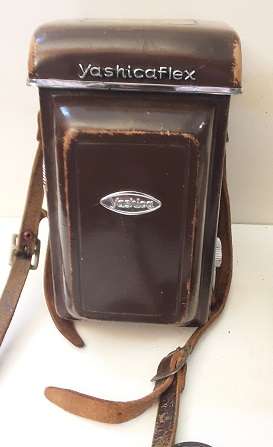 Vintage Yashica Yashicaflex Yashica 635 Dual  Camera  F80mm