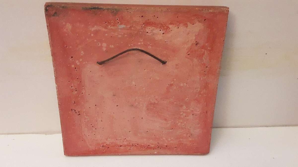 Len en Ansie du Plooy Chicken Terracotta Pottery Wall Plaque 16 cm