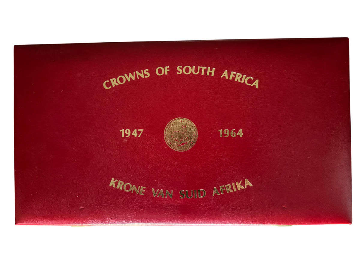 Stunning Coin Box for SA 5 Shilling Crowns -  Red Display Box Holds 18 x SA Crowns Box Holds