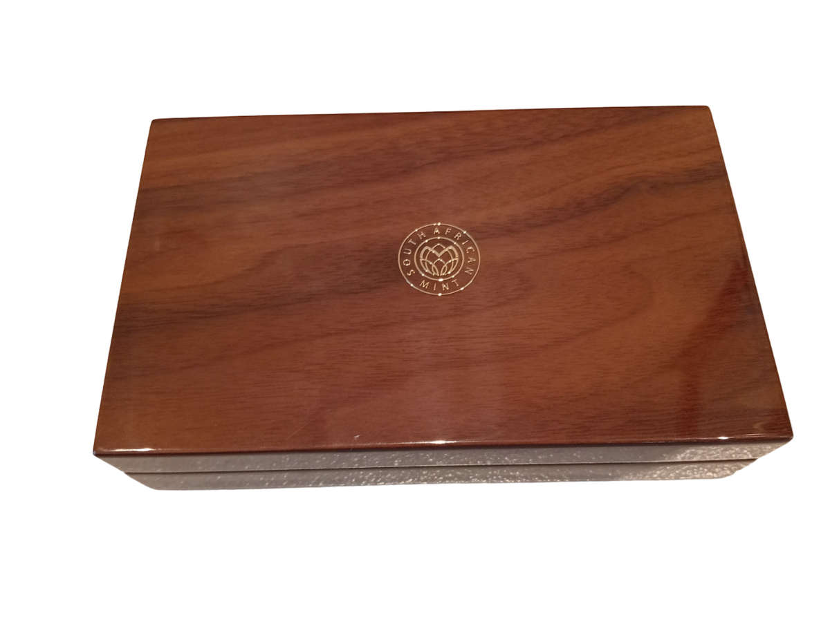 Stunning Original SA Mint Mahogany Brown Box Holds 2 Encapsuled Gold or Silver Coins
