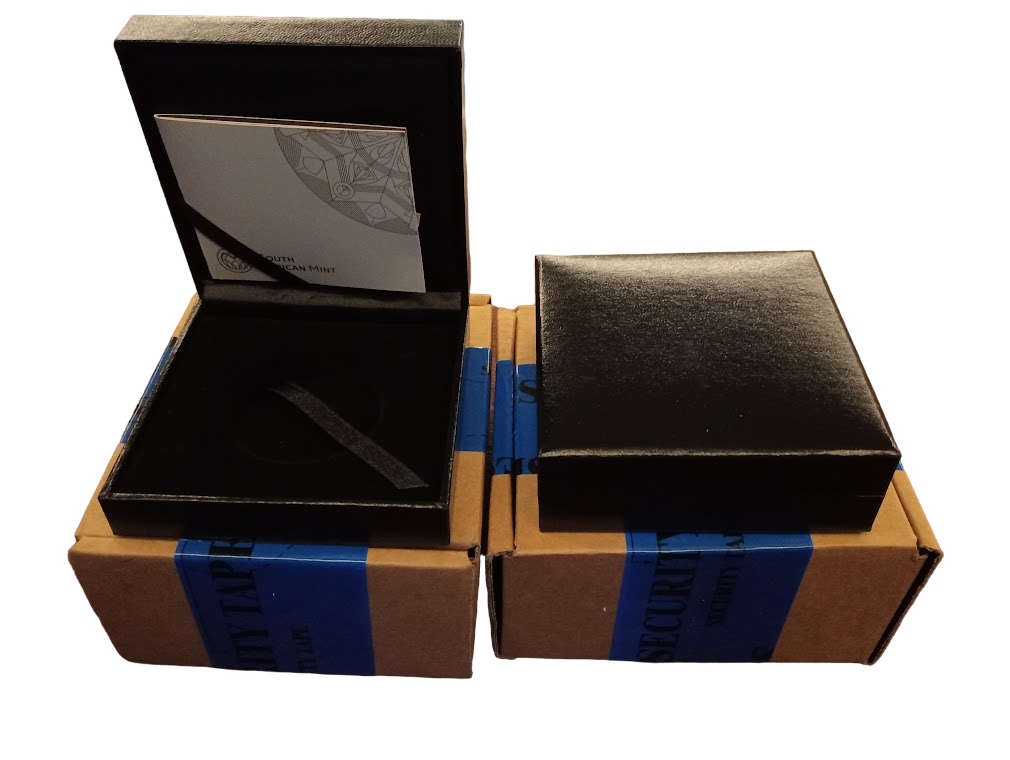 2 x Stunning Original SA Mint Black Leather Box Holds 1 x 1oz Encapsuled Gold or Silver Coin 1oz