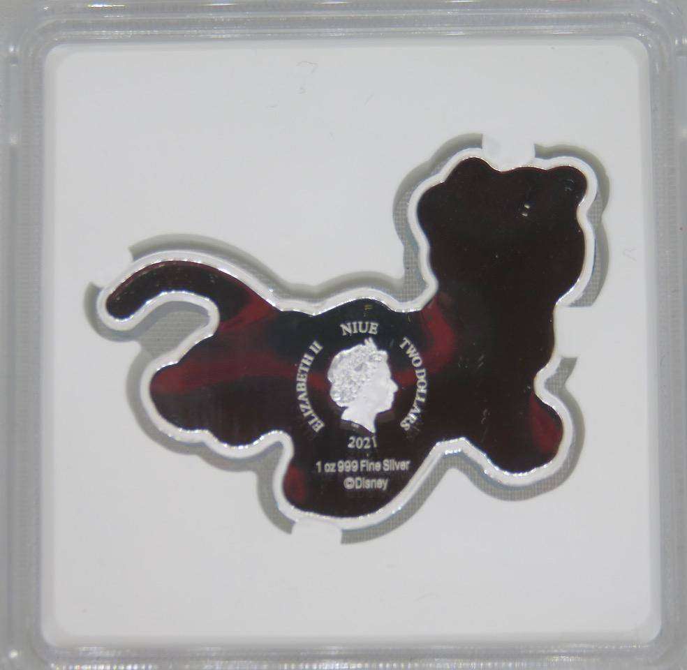 Disney® Pluto Shaped Colourised 1oz Silver 2021 Niue.