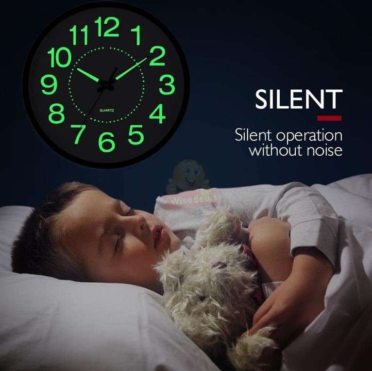 Large Luminous 3D Silent Glow in the Dark Quartz Wall Clock