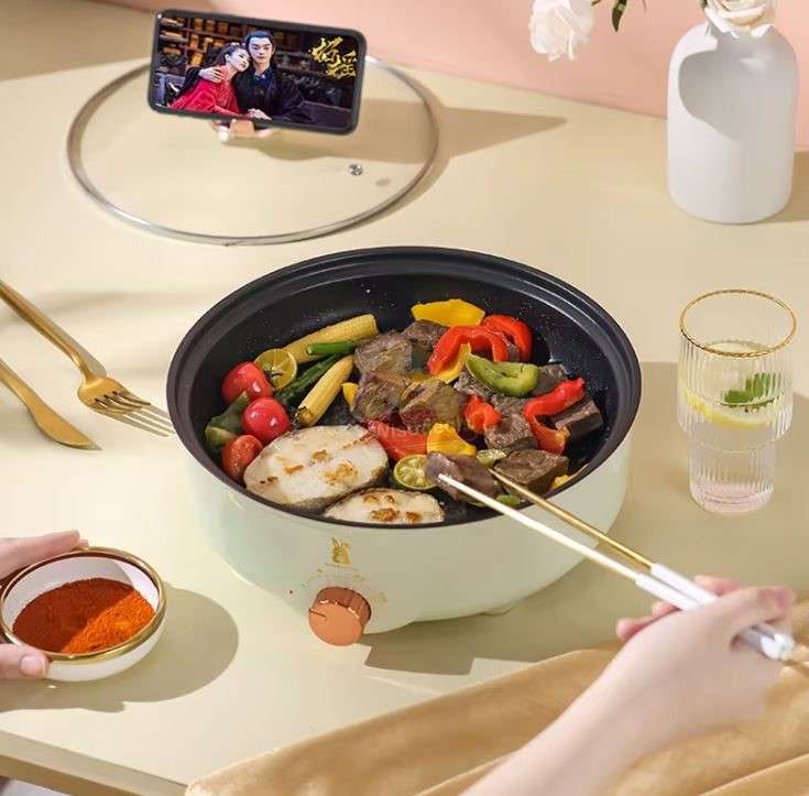 30cm Adjustable Temperature Control Frying Pan
