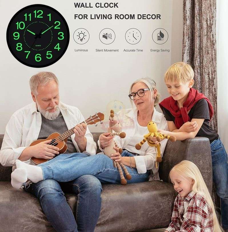 Large Luminous 3D Silent Glow in the Dark Quartz Wall Clock