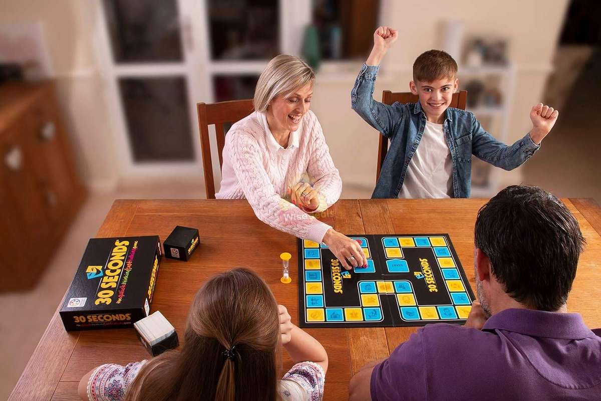 30 Seconds Board Game for Lots of Family Fun