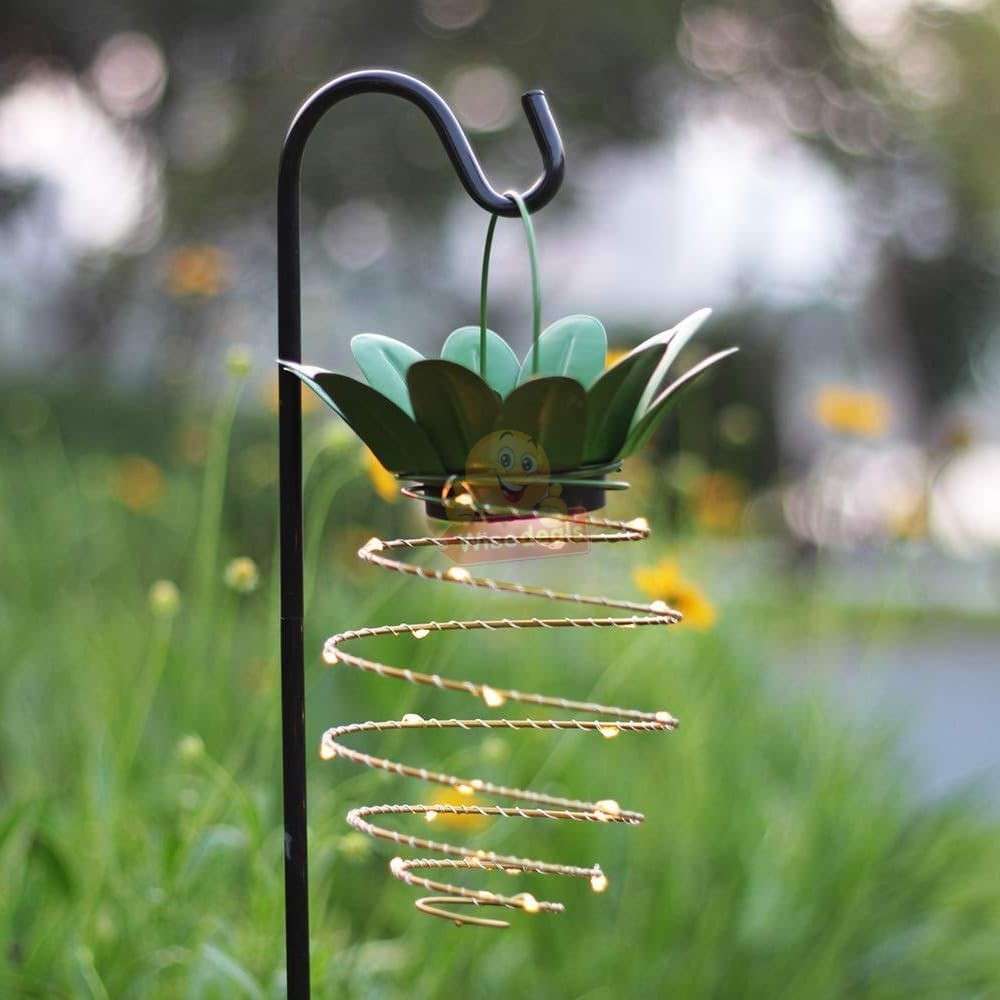 2 Piece SOLAR Pineapple Shape Outdoor Iron Wire Art Hanging Light