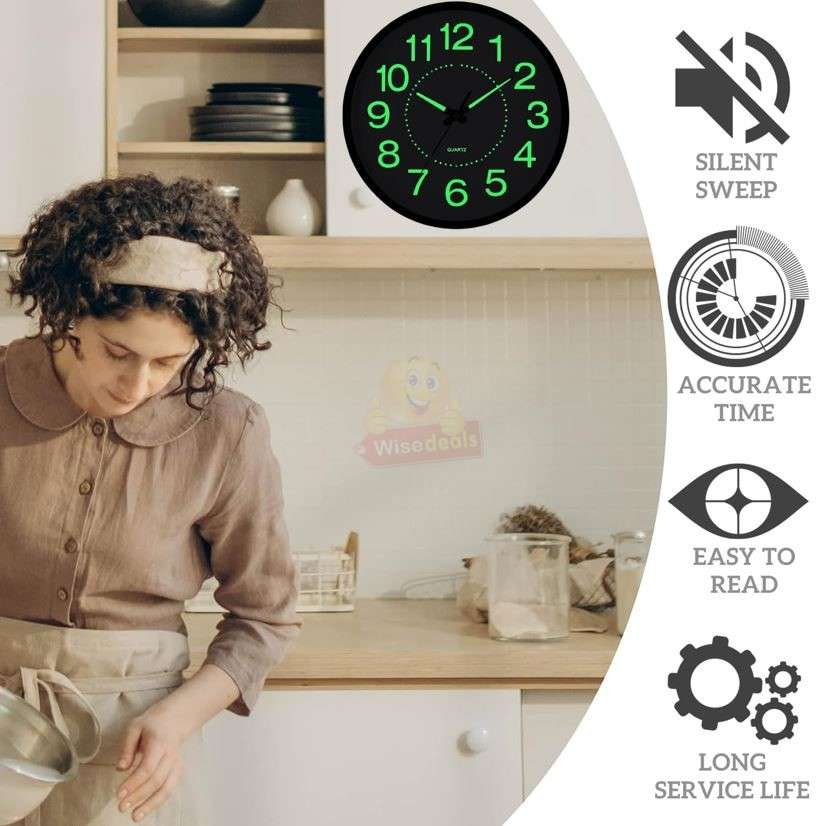 Large Luminous 3D Silent Glow in the Dark Quartz Wall Clock