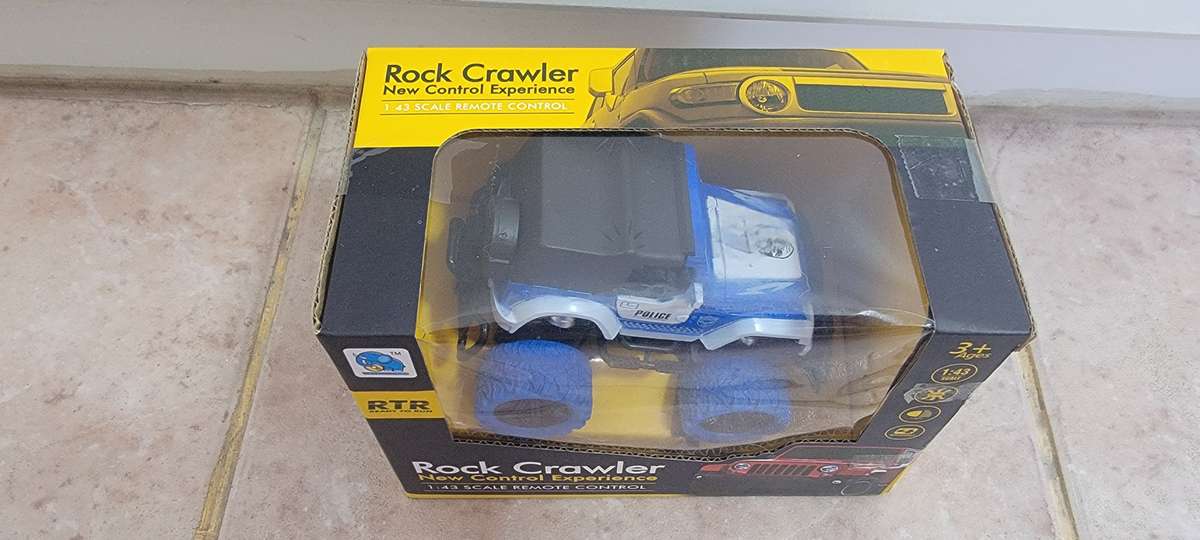 1:43 R/C Jeep Car, 27-Mhz High-speed All-terrain Off-road, Perfect CHRISTMAS GIFT!