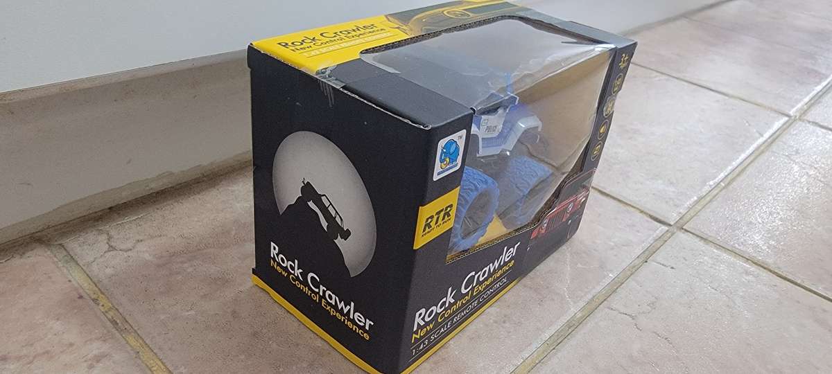 1:43 R/C Jeep Car, 27-Mhz High-speed All-terrain Off-road, Perfect CHRISTMAS GIFT!