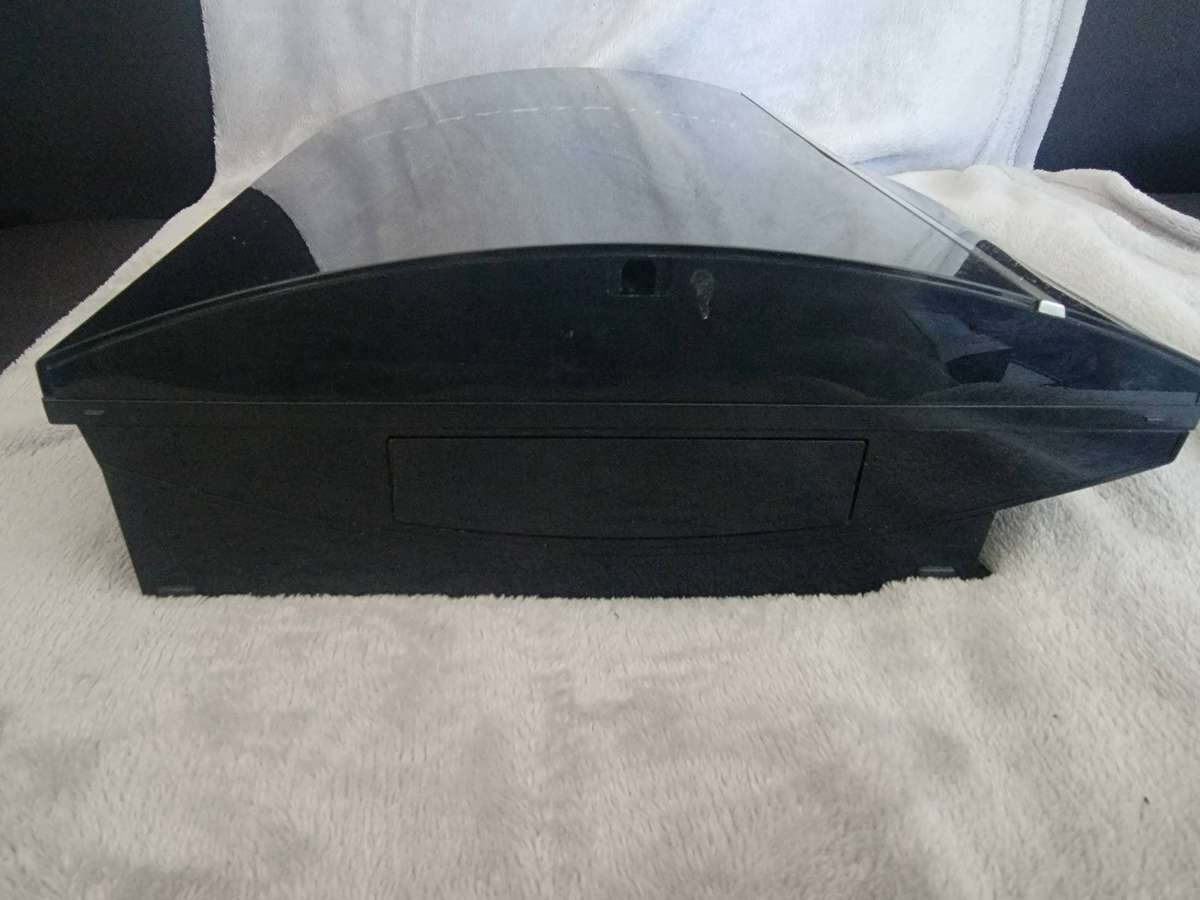 FAULTY PLAYSTATION 3 ON AUCTION - Turns on but shows red & green LED!