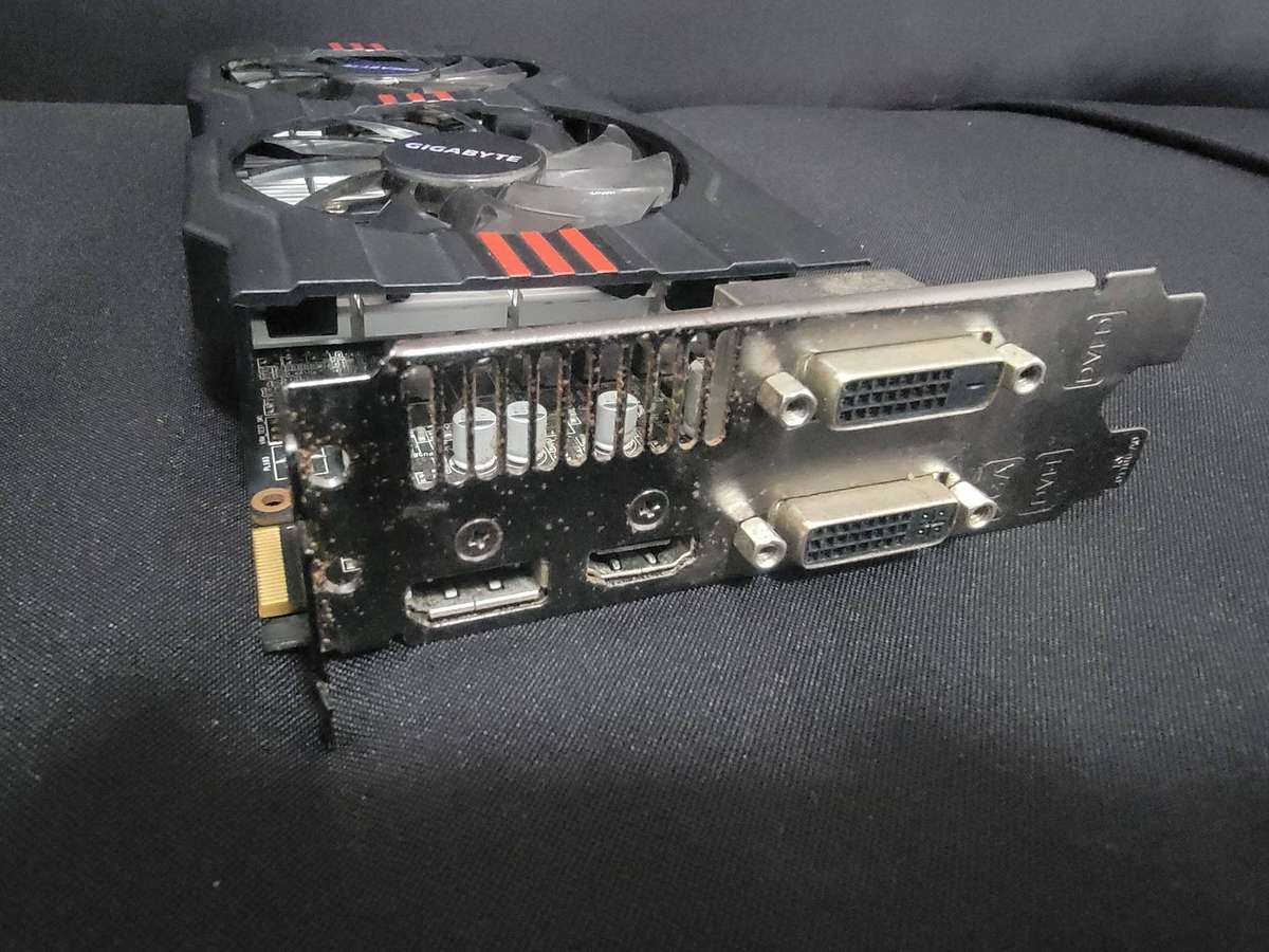 Asus R7 260X 2Gb Graphics Card(Stronger than a Gt 1030)