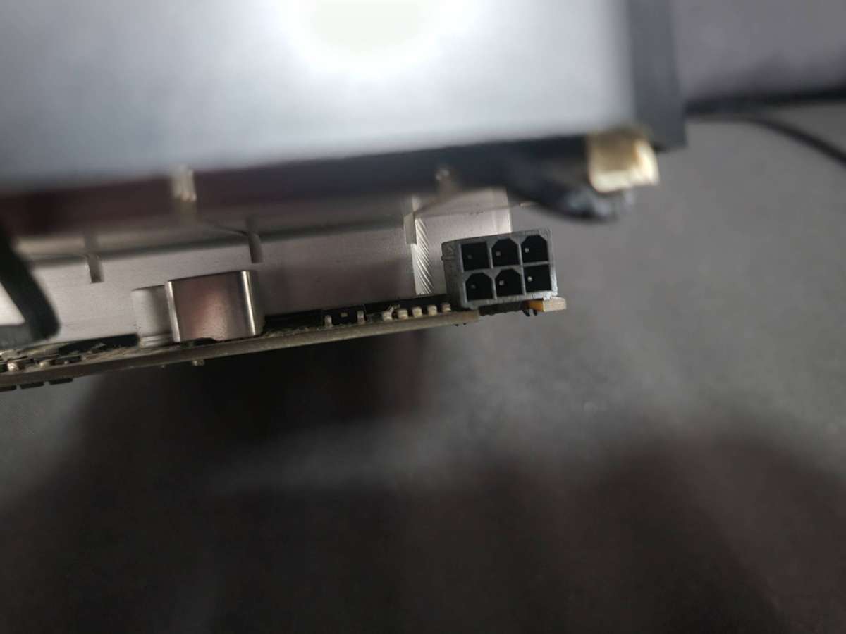 Asus R7 260X 2Gb Graphics Card(Stronger than a Gt 1030)