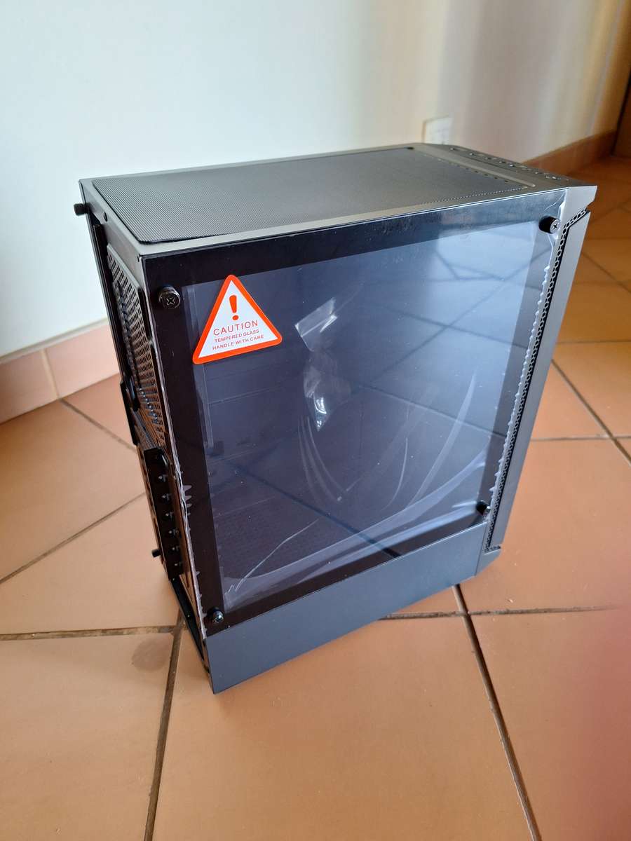 Gamdias Aura GC8 Tempered Glass Gaming Case