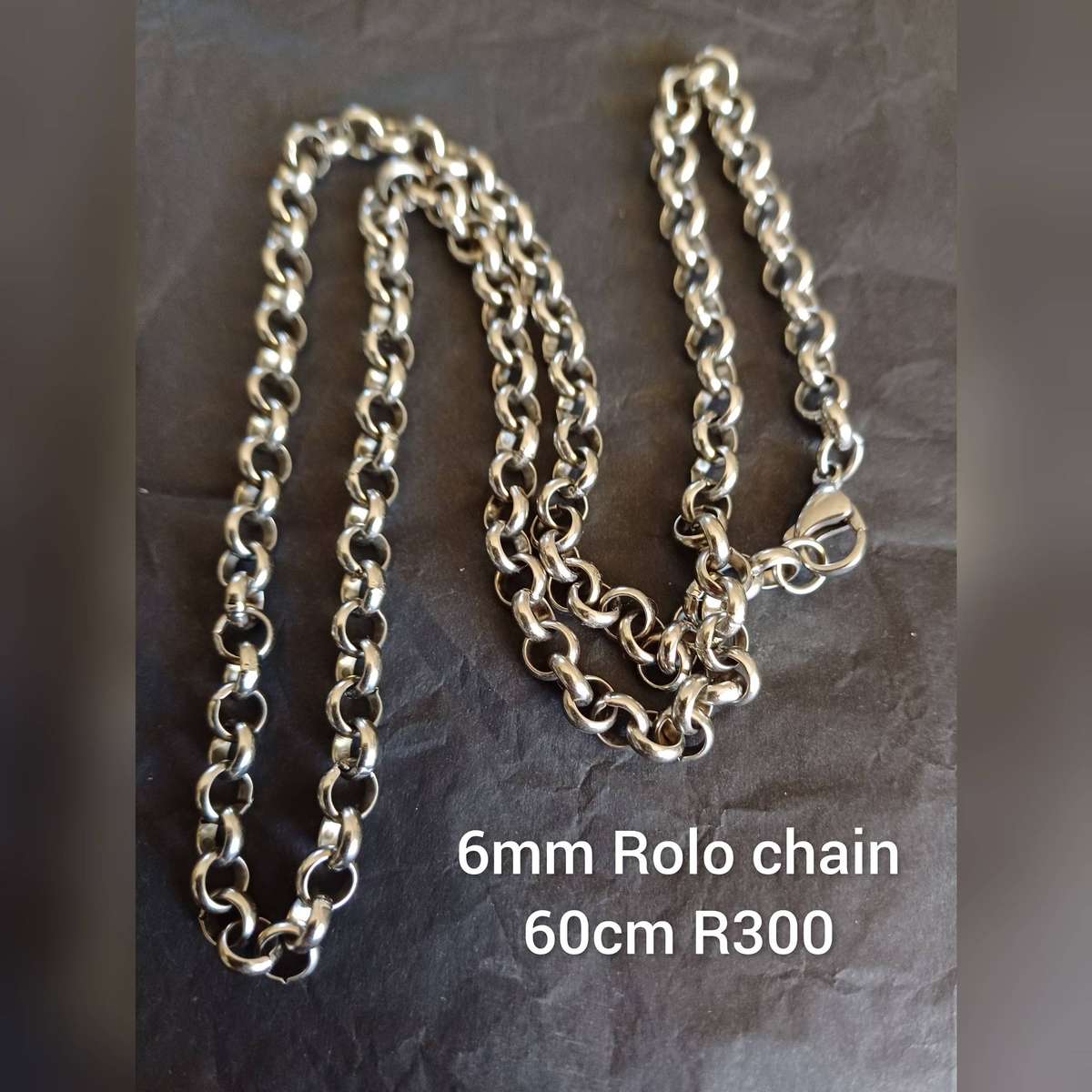 6mm Titanium Rolo chain necklace..High quality won't fade or tarnish