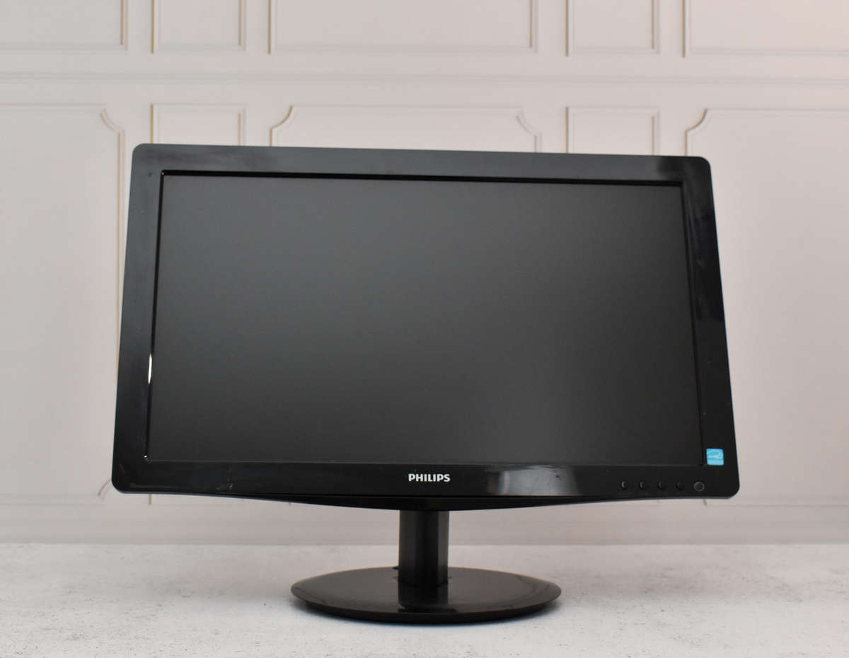 Philips 18.5" LED Monitor (Model: 196V3LSB25/73
