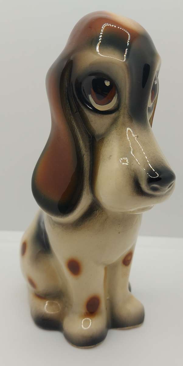 Cute vintage Basset Hound Figurine by Jemma Holland