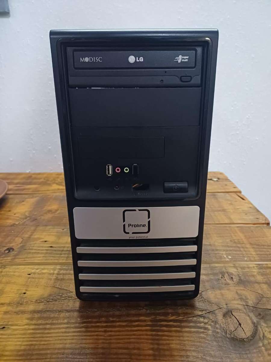Proline 2.93Ghz Core2Duo 4Gb Ram. **Crazy Wednesday** R1**