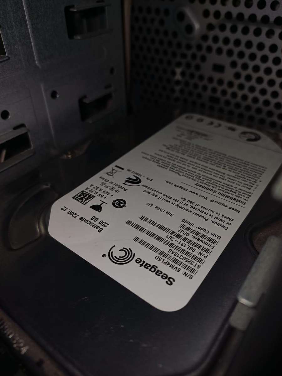 Proline 2.93Ghz Core2Duo 4Gb Ram. **Crazy Wednesday** R1**