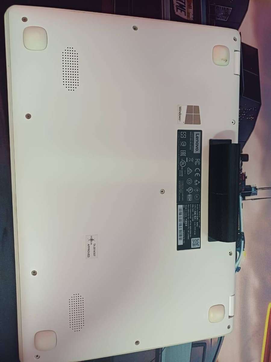 Lenovo Ideapad 100S Laptop **Crazy Wednesday**R1 Auction**