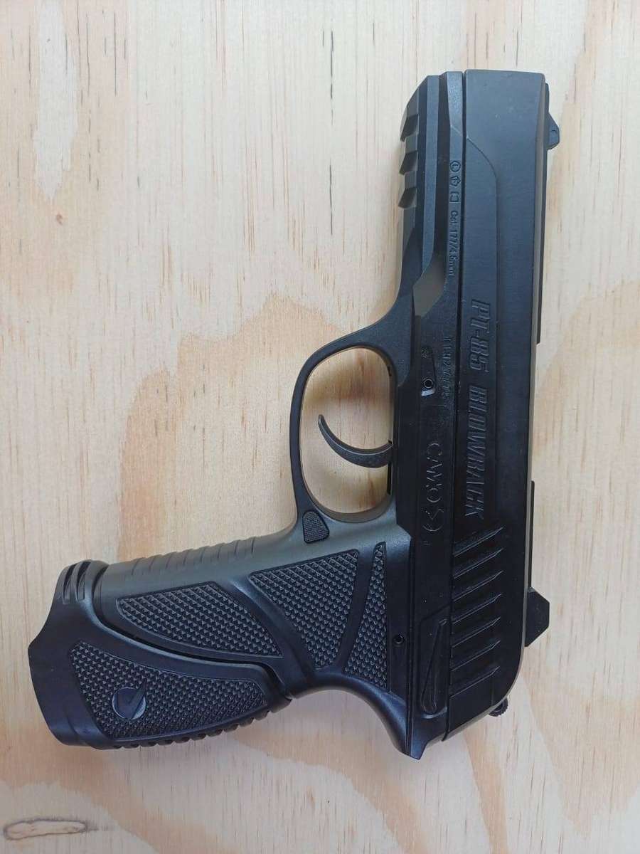 Gamo PT-85 Blowback CO2 Air Pistol  4.5mm