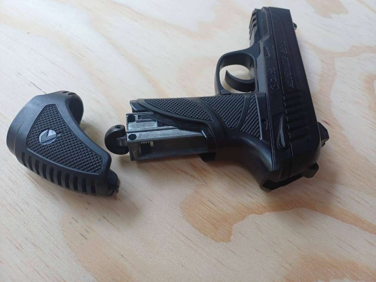 Gamo PT-85 Blowback CO2 Air Pistol  4.5mm