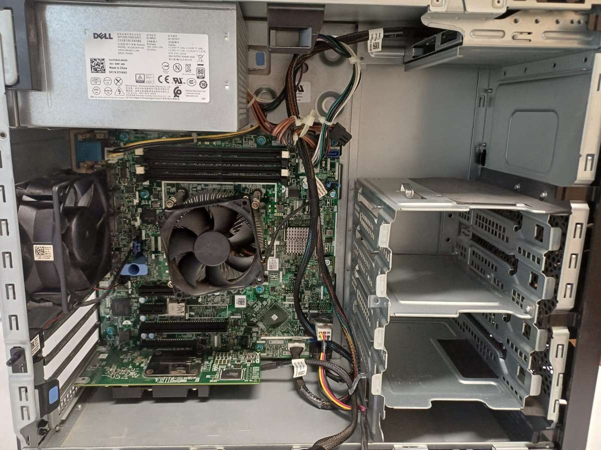 Dell EMC PowerEdge T140 Server PC